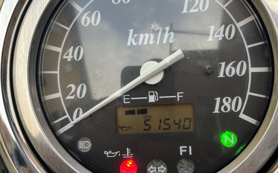 Gebrauchtmotorrad Suzuki Intruder C800 - Bild 4