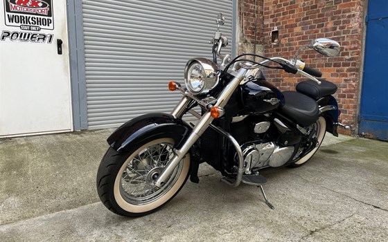 Gebrauchtmotorrad Suzuki Intruder C800 - Bild 2