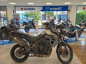 Triumph Tiger 800 XCx