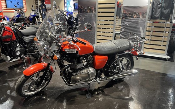 Gebrauchtmotorrad Triumph Bonneville SE - Bild 1