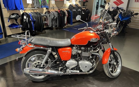 Gebrauchtmotorrad Triumph Bonneville SE - Bild 7