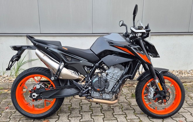 KTM 790 Duke