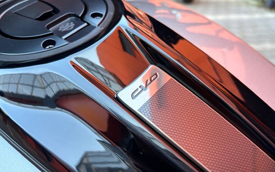 Gebrauchtmotorrad Harley-Davidson CVO Street Glide FLHXSE - Bild 7 Gebrauchtmotorrad Harley-Davidson CVO Street Glide FLHXSE - Bild 7