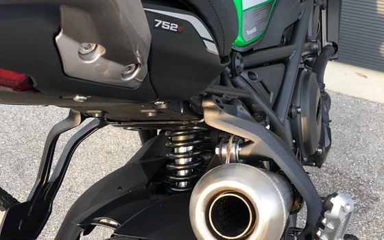 Gebrauchtmotorrad Benelli 752 S - Bild 15 Gebrauchtmotorrad Benelli 752 S - Bild 15