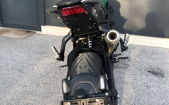 Gebrauchtmotorrad Benelli 752 S - Bild 16 Gebrauchtmotorrad Benelli 752 S - Bild 16