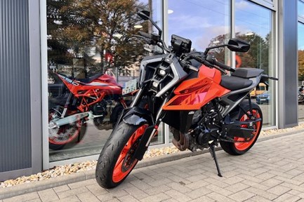 KTM 990 Duke