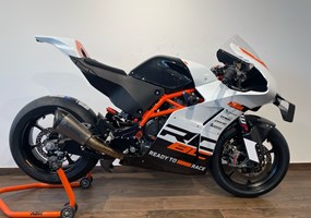 KTM RC 8C