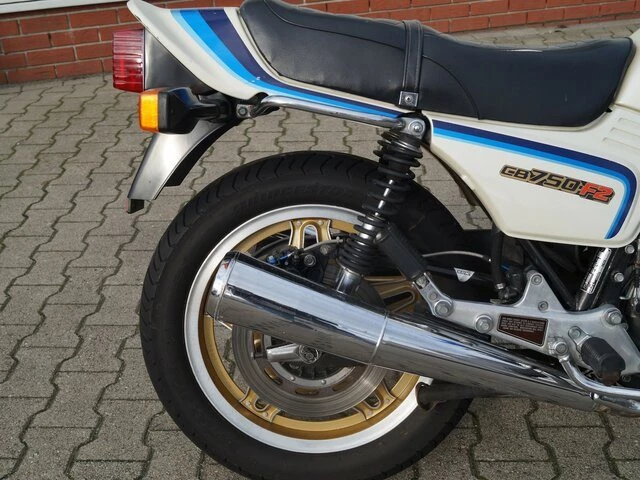 Angebot Honda CB 750 Bol d'Or Bild 9: Angebot Honda CB 750 Bol d'Or
