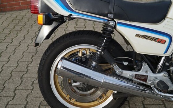 Gebrauchtmotorrad Honda CB 750 Bol d'Or - Bild 9