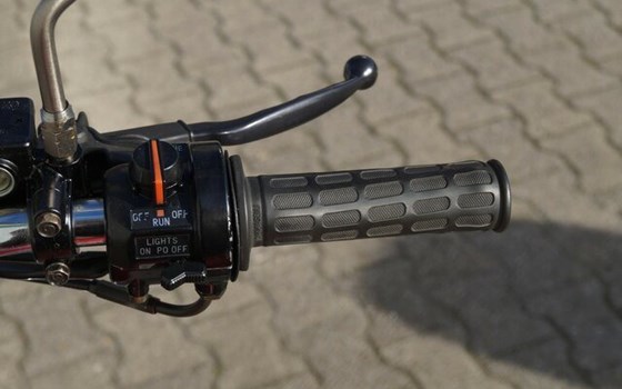 Gebrauchtmotorrad Yamaha SR 500 - Bild 12