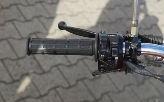 Gebrauchtmotorrad Yamaha SR 500 - Bild 13