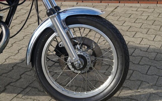 Gebrauchtmotorrad Yamaha SR 500 - Bild 4