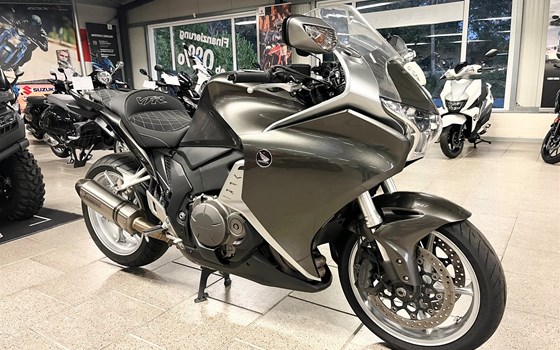 Gebrauchtmotorrad Honda VFR1200 FD - Bild 6