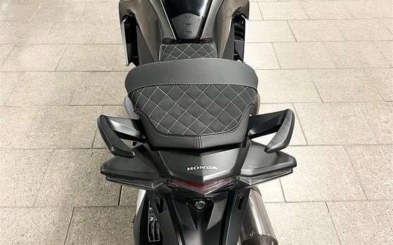 Gebrauchtmotorrad Honda VFR1200 FD - Bild 3