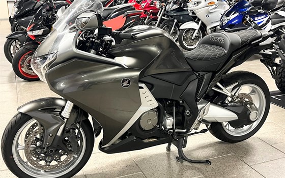 Gebrauchtmotorrad Honda VFR1200 FD - Bild 1