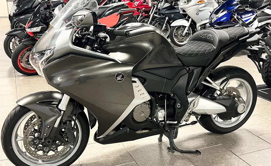 Angebot Honda VFR1200 FD Bild 1: Angebot Honda VFR1200 FD