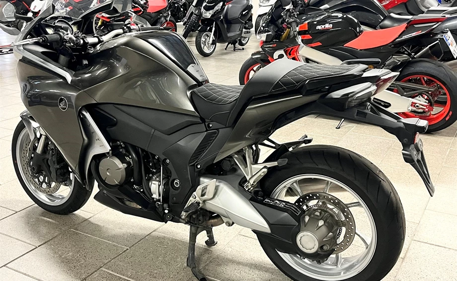 Angebot Honda VFR1200 FD Bild 5: Angebot Honda VFR1200 FD