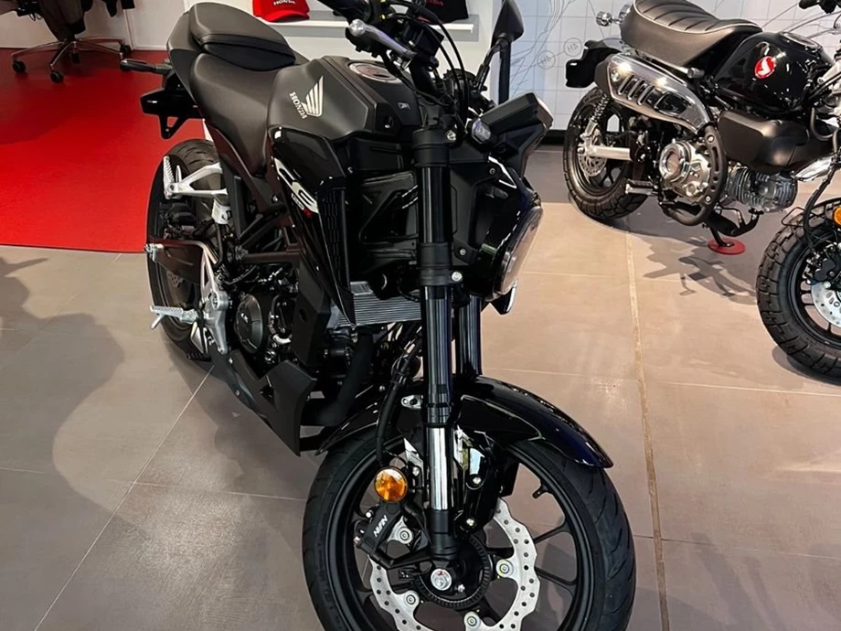 Angebot Honda CB125R Bild 2: Angebot Honda CB125R