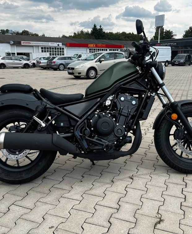 Honda CMX500 Rebel<br />mattgrün
