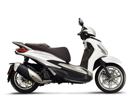 Neumotorrad Piaggio Beverly 300 hpe