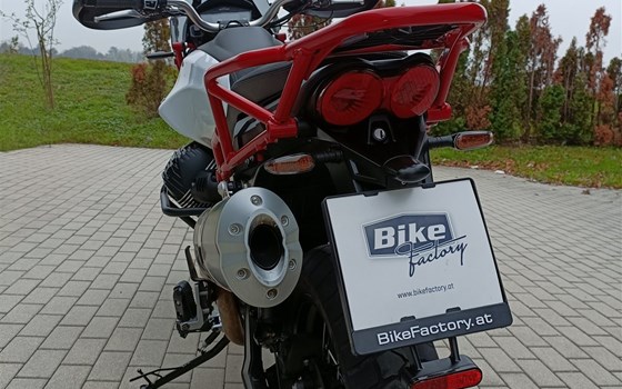 Gebrauchtmotorrad Moto Guzzi V85 TT Evoactive Graphics - Bild 9 Gebrauchtmotorrad Moto Guzzi V85 TT Evoactive Graphics - Bild 9
