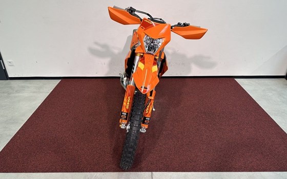 Neufahrzeug KTM 300 EXC SIX DAYS - Bild 3