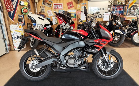 Neufahrzeug Aprilia Tuono 125 - Bild 3 Neufahrzeug Aprilia Tuono 125 - Bild 3