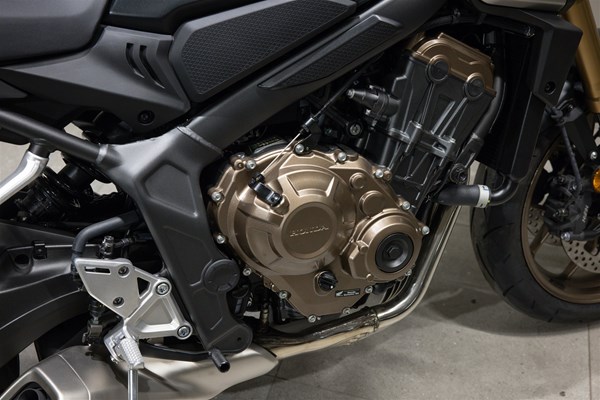 Honda CB650R (Matt Gubpowder Black Metallic) - Bild 5