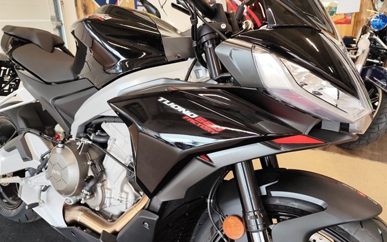 Neufahrzeug Aprilia Tuono 660 Factory - Bild 7 Neufahrzeug Aprilia Tuono 660 Factory - Bild 7