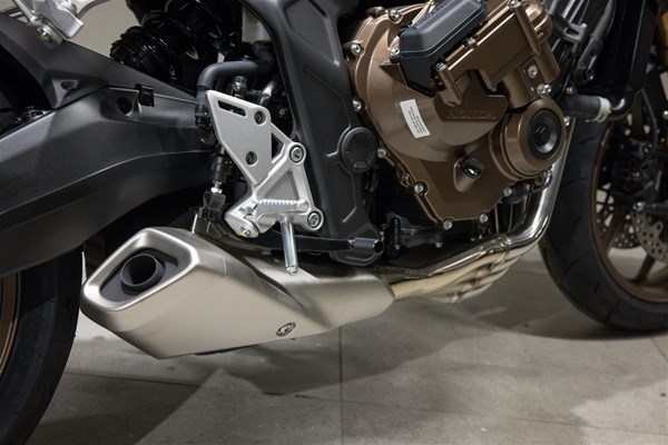 Honda CB650R E-Clutch (matt silber) - Bild 6