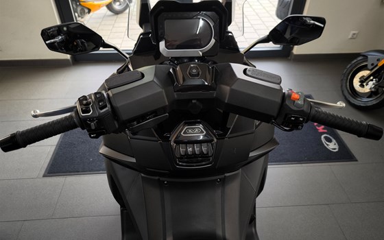 Gebrauchtmotorrad Kymco CV3 550i ABS - Bild 11