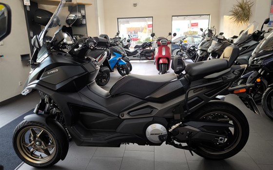 Gebrauchtmotorrad Kymco CV3 550i ABS - Bild 7
