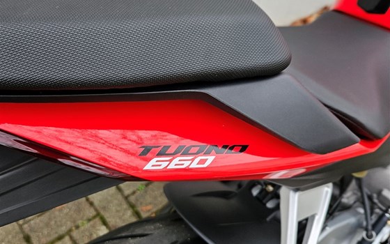 Gebrauchtmotorrad Aprilia Tuono 660 - Bild 5