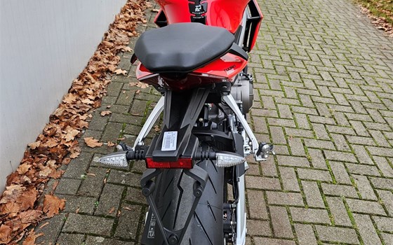 Gebrauchtmotorrad Aprilia Tuono 660 - Bild 7