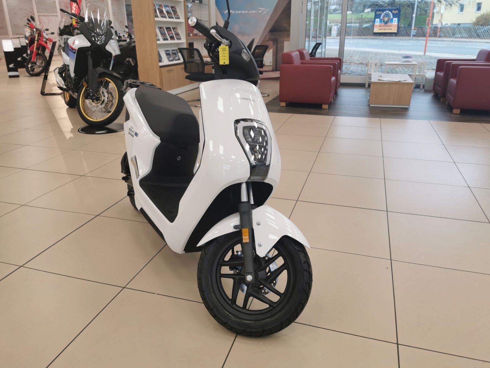 Honda EM1 e