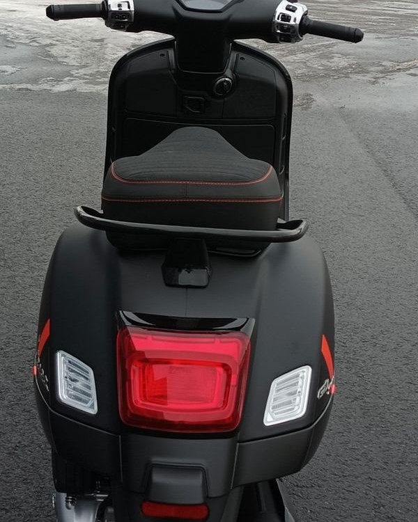 Angebot Vespa GTS 125 Super Sport