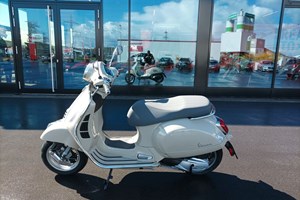 Angebot Vespa GTS 300 i.e.