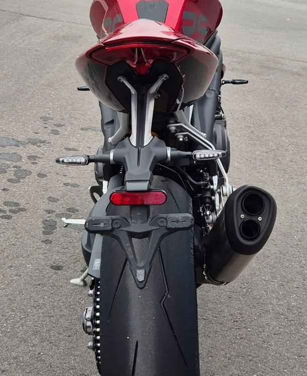 Angebot Triumph Speed Triple 1200 RS