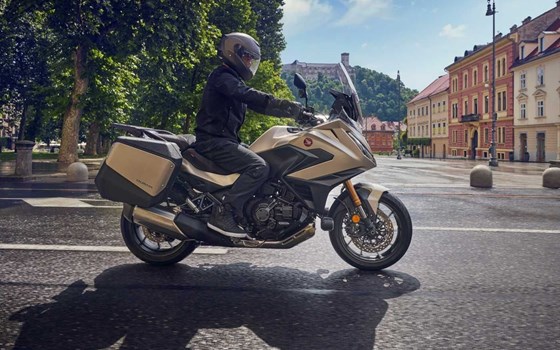 Neufahrzeug Honda NT1100 DCT Electronic Suspension - Bild 11