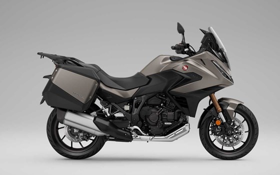 Neufahrzeug Honda NT1100 DCT Electronic Suspension - Bild 2