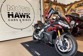 Aprilia RSV4 1100 Factory