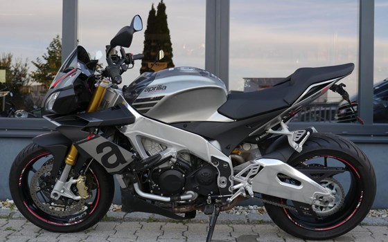 Gebrauchtmotorrad Aprilia Tuono V4 1100 RR - Bild 2