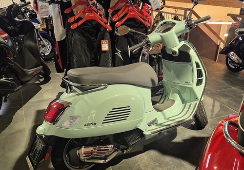 Vespa GTS 125