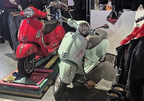 Vespa GTS 125