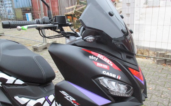 Neufahrzeug Aprilia SR GT Sport 125 - Bild 14