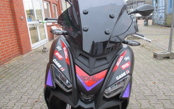 Neufahrzeug Aprilia SR GT Sport 125 - Bild 8