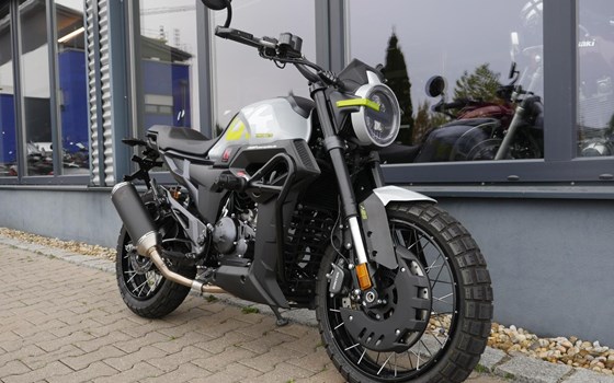Gebrauchtmotorrad Zontes ZT 125-G1 - Bild 3