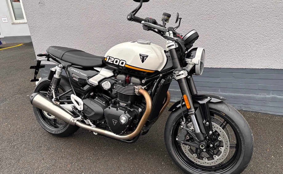 Angebot Triumph Speed Twin 1200 Bild 2: Angebot Triumph Speed Twin 1200