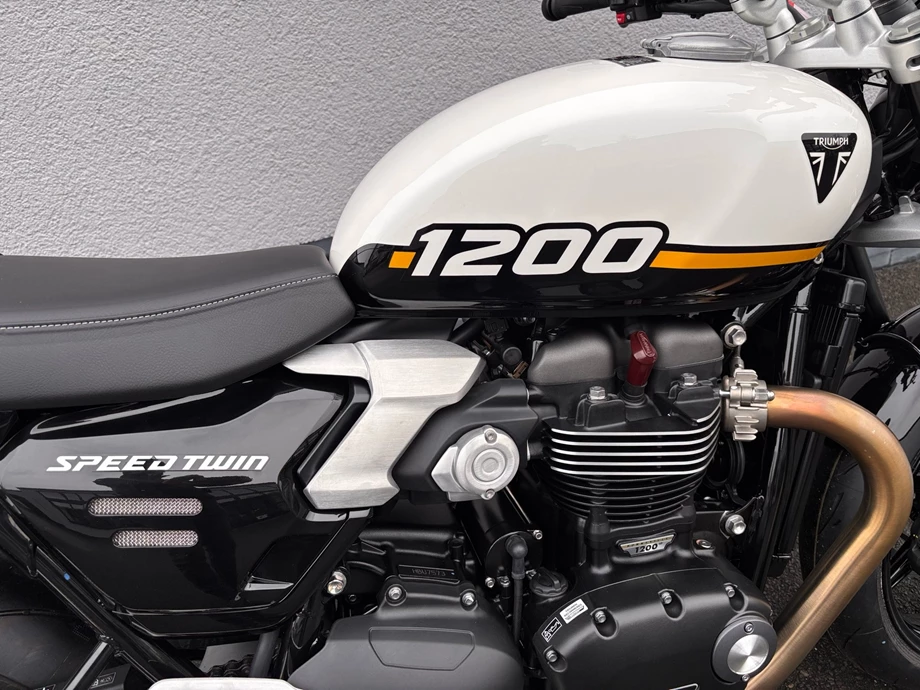 Offer Triumph Speed Twin 1200 Bild 4: Offer Triumph Speed Twin 1200