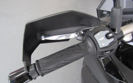 Gebrauchtmotorrad Suzuki V-Strom 650 XT - Bild 9